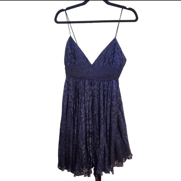 Milly of New York Silk Blend Floral Burnout Spaghetti Strap Dress Size 4 - Picture 2 of 10